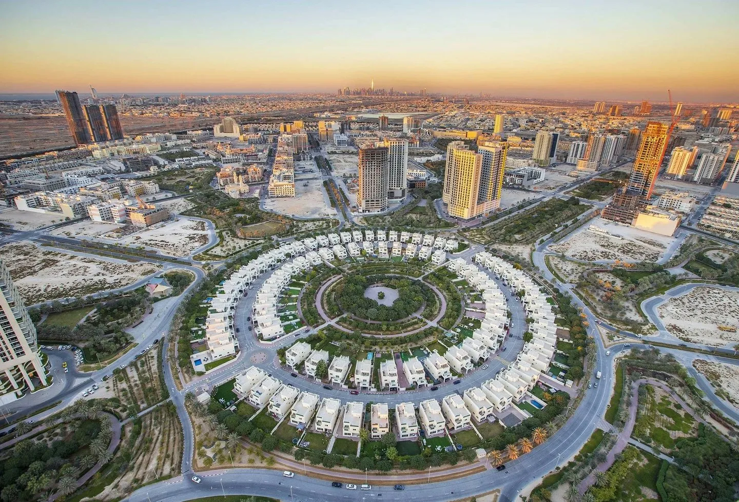Jumeirah Villas Circle (JVC), Dubai